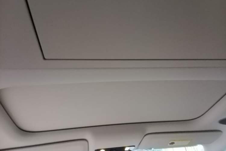 Used Li Auto i8 2025 Model Standard Version Headliner