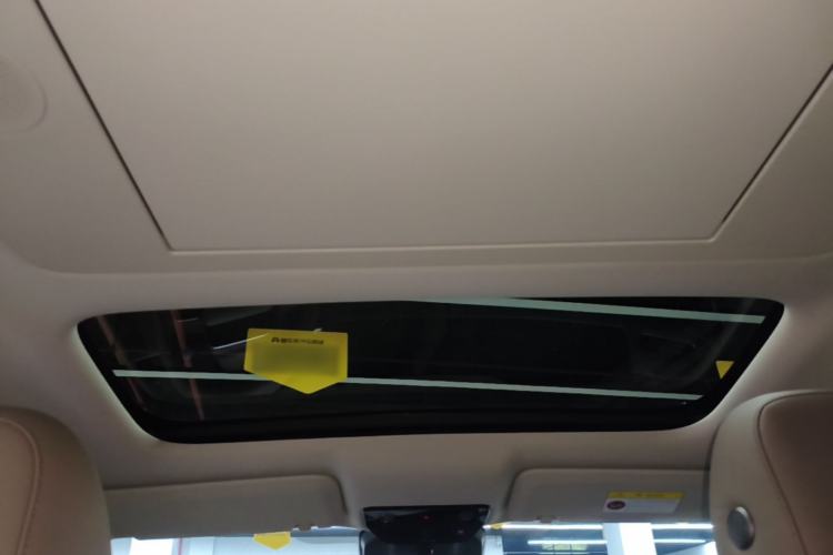 Used Li Auto i8 2025 Model Standard Version Headliner