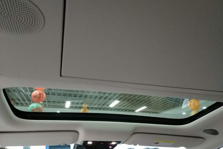 Used Li Auto i8 2025 Model Standard Version Headliner