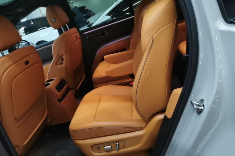 Used Li Auto i8 2025 Model Standard Version Left Rear Seat