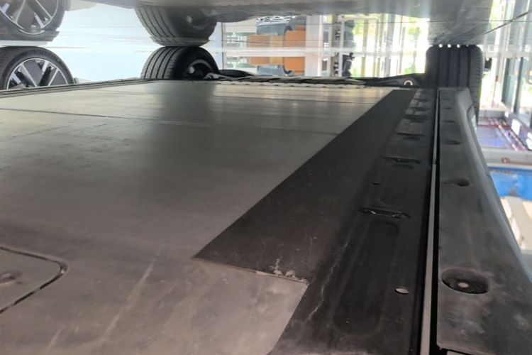 Used Li Auto i8 2025 Model Standard Version Left Side Sill