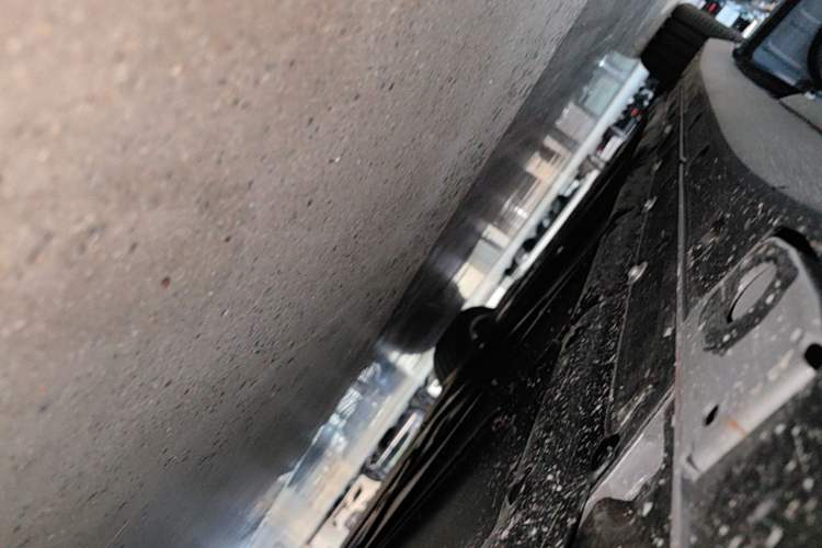 Used Li Auto i8 2025 Model Standard Version Left Side Sill