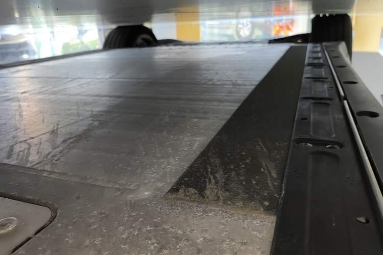 Used Li Auto i8 2025 Model Standard Version Left Side Sill