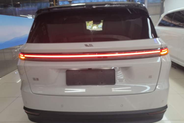 Used Li Auto i8 2025 Model Standard Version Rear