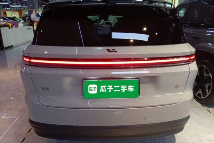 Used Li Auto i8 2025 Model Standard Version Rear