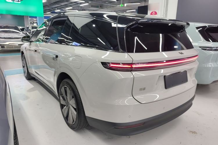 Used Li Auto i8 2025 Model Standard Version Rear Left 45 Deg