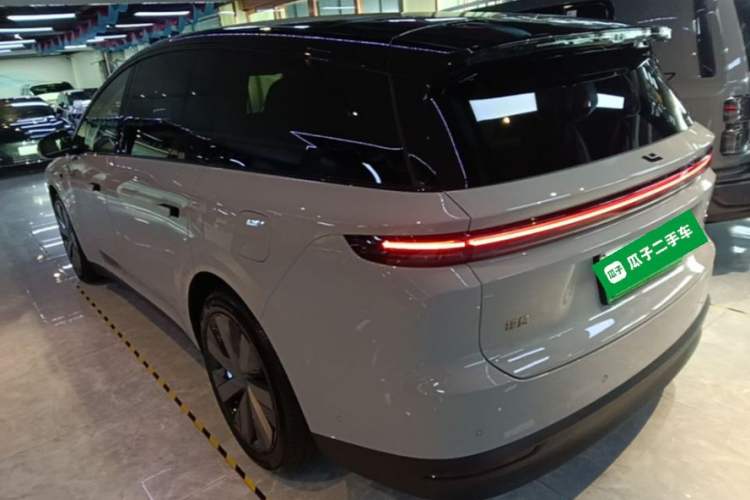 Used Li Auto i8 2025 Model Standard Version Rear Left 45 Deg
