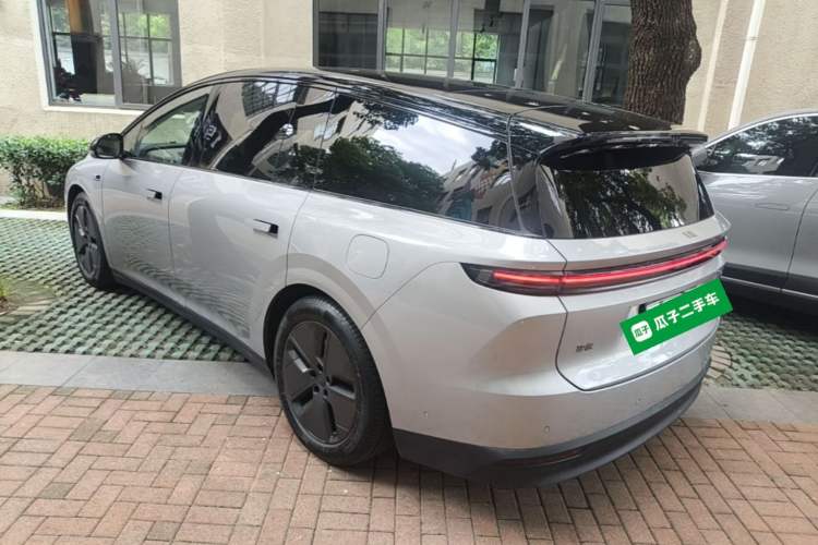 Used Li Auto i8 2025 Model Standard Version Rear Left 45 Deg
