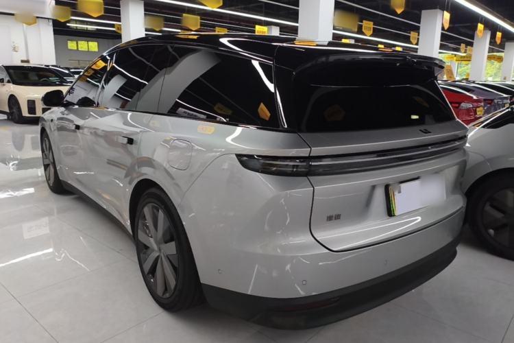 Used Li Auto i8 2025 Model Standard Version Rear Left 45 Deg