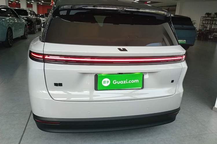 Used Li Auto i8 2025 Model Standard Version Rear