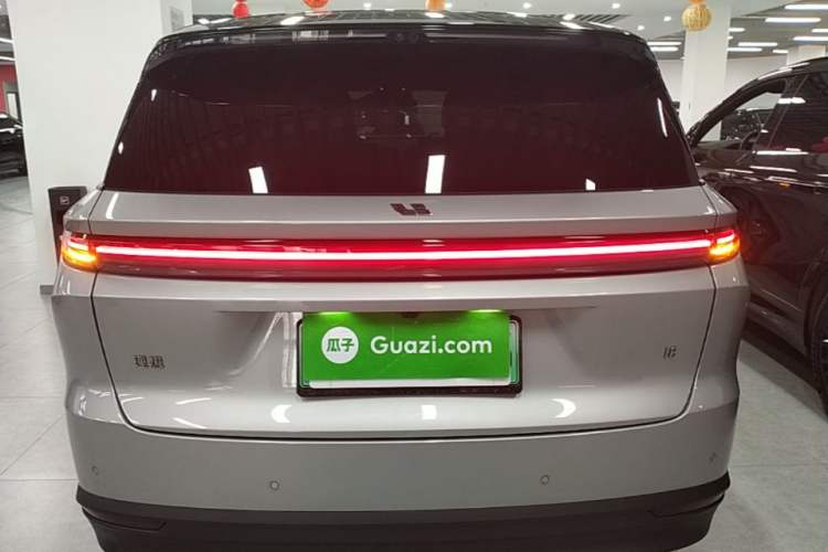 Used Li Auto i8 2025 Model Standard Version Rear