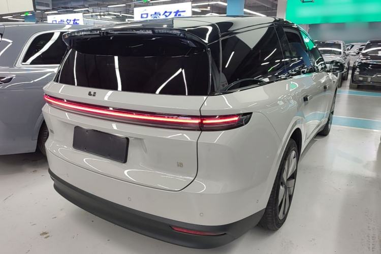 Used Li Auto i8 2025 Model Standard Version Rear Right 45 Deg