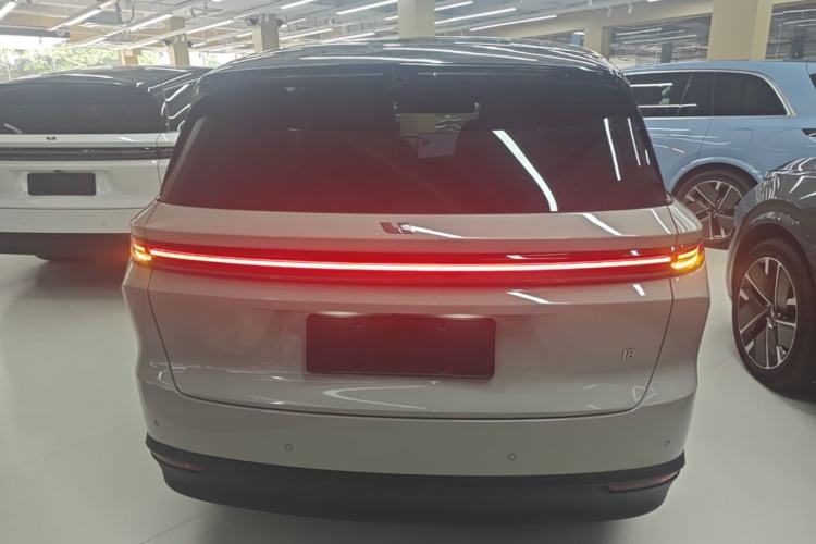 Used Li Auto i8 2025 Model Standard Version Rear