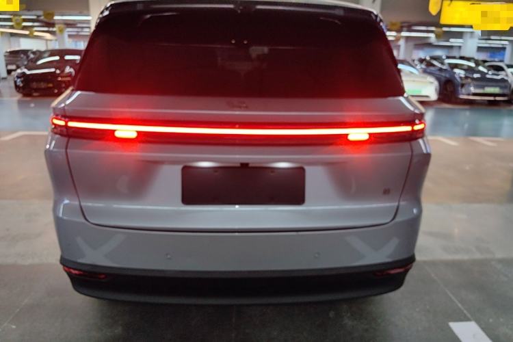 Used Li Auto i8 2025 Model Standard Version Rear