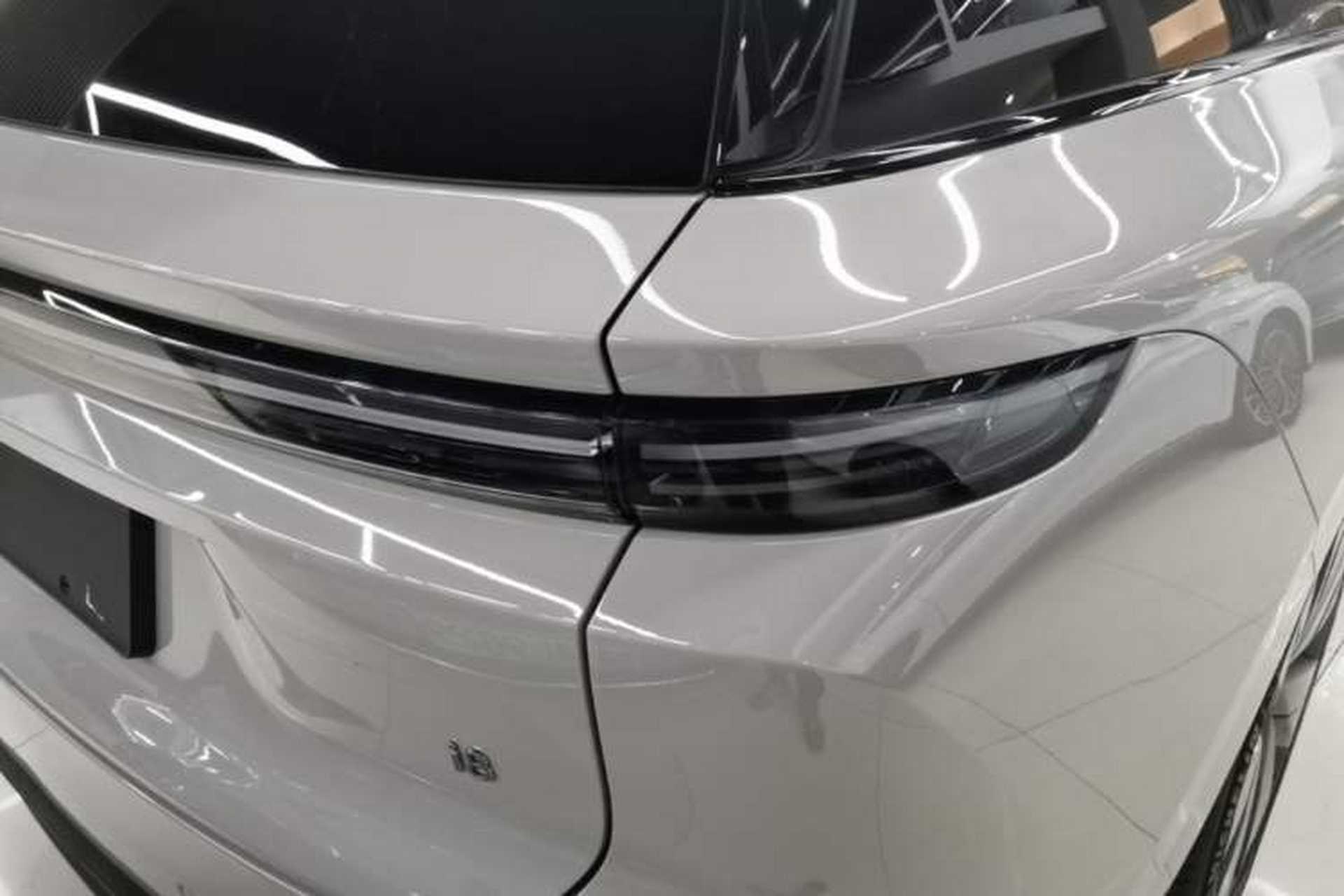 Used Li Auto i8 2025 Model Standard Version Right Rear Taillight