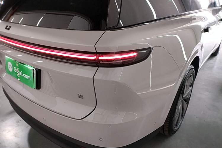 Used Li Auto i8 2025 Model Standard Version Right Rear Taillight