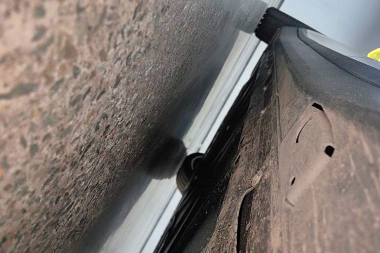 Used Li Auto i8 2025 Model Standard Version Right Side Sill