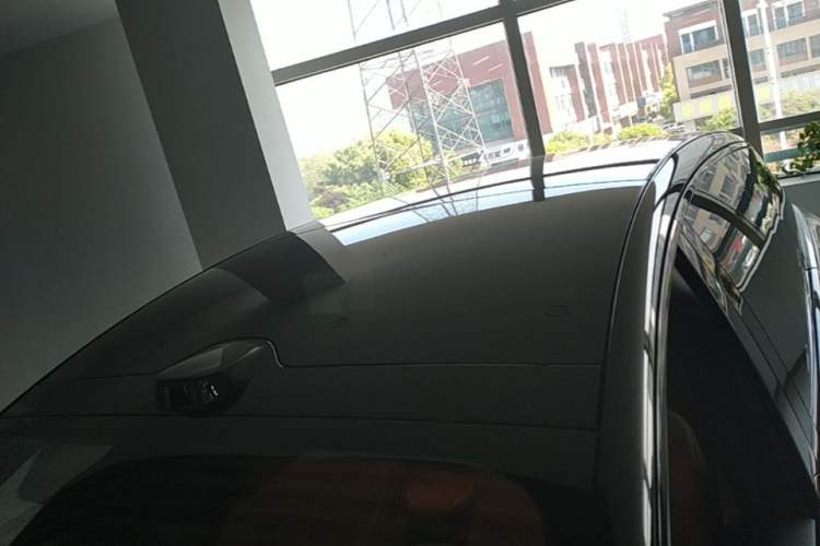 Used Li Auto i8 2025 Model Standard Version Roof