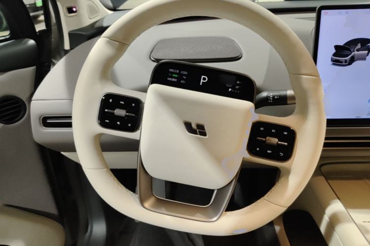 Used Li Auto i8 2025 Model Standard Version Steering Wheel