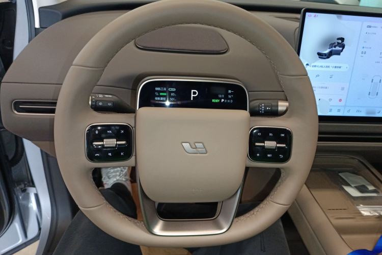 Used Li Auto i8 2025 Model Standard Version Steering Wheel