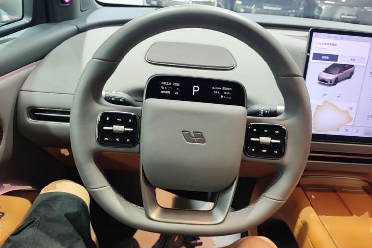 Used Li Auto i8 2025 Model Standard Version Steering Wheel