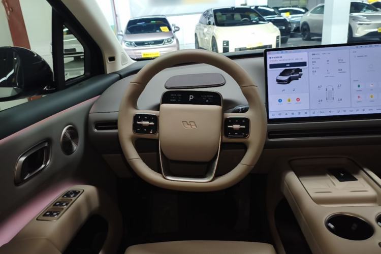 Used Li Auto i8 2025 Model Standard Version Steering Wheel