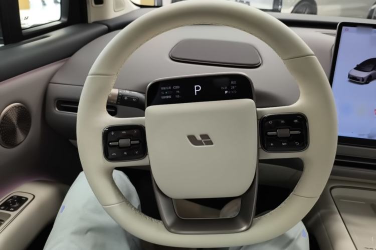 Used Li Auto i8 2025 Model Standard Version Steering Wheel
