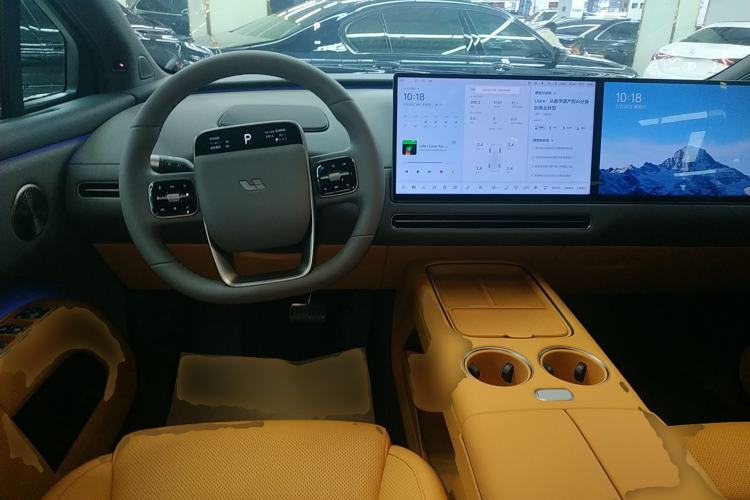 Used Li Auto i8 2025 Model Standard Version Steering Wheel