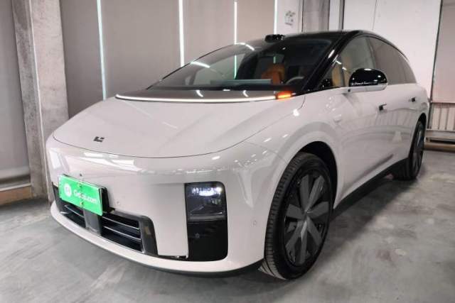 Used Li Auto i8 2025 Model Standard Version