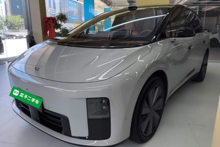 Gebrauchter Li Auto i8 2025 Model Standard Version Guazi used car, China used car export, Used car for sale, Used cars, Cheapest cars for sale