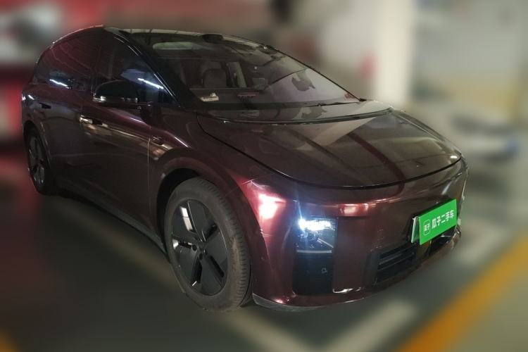Used Li Auto i8 2025 Model Standard Version Front Right 45 Deg