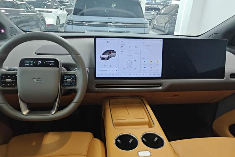 Used Li Auto i8 2025 Model Standard Version Audio And AC Panel