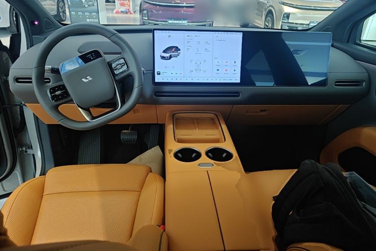 Used Li Auto i8 2025 Model Standard Version Center Console