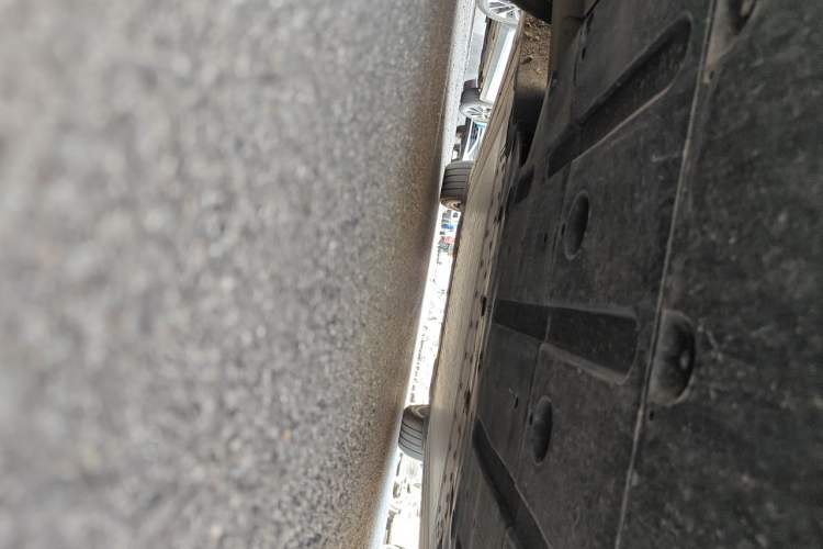 Used Li Auto i8 2025 Model Standard Version Chassis Front