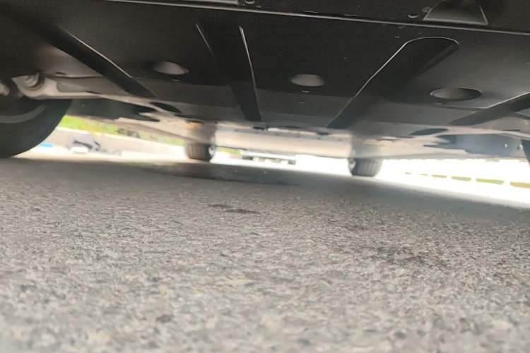 Used Li Auto i8 2025 Model Standard Version Chassis Front