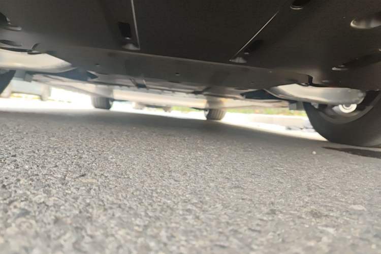 Used Li Auto i8 2025 Model Standard Version Chassis Rear