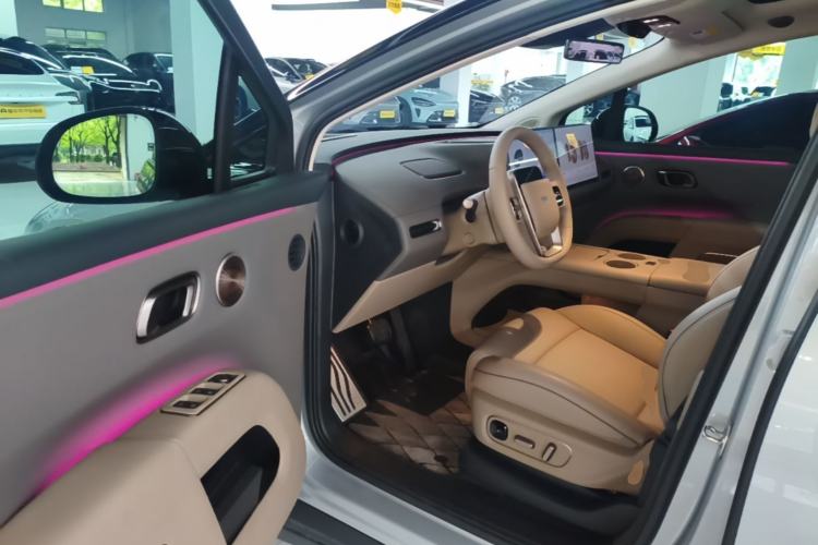 Used Li Auto i8 2025 Model Standard Version Driver Seat