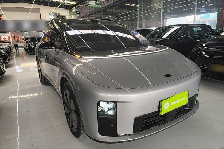 Used Li Auto i8 2025 Model Standard Version Exterior 1