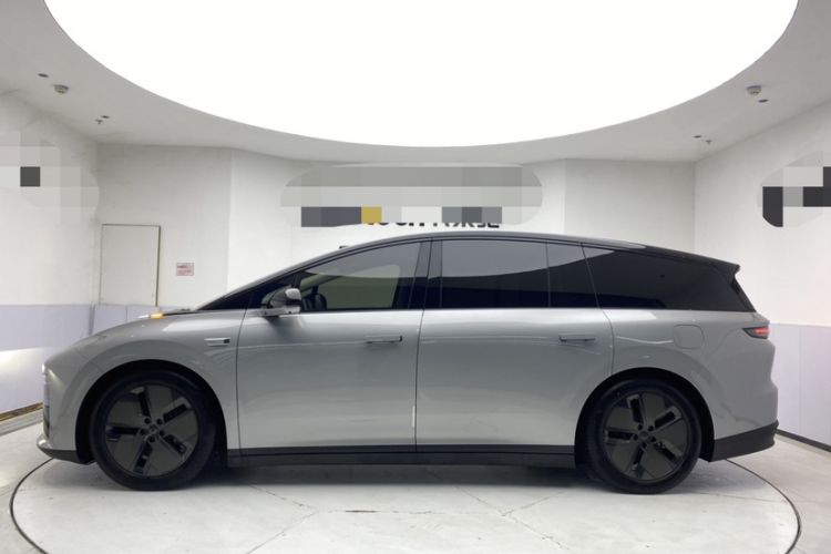 Used Li Auto i8 2025 Model Standard Version Exterior 1