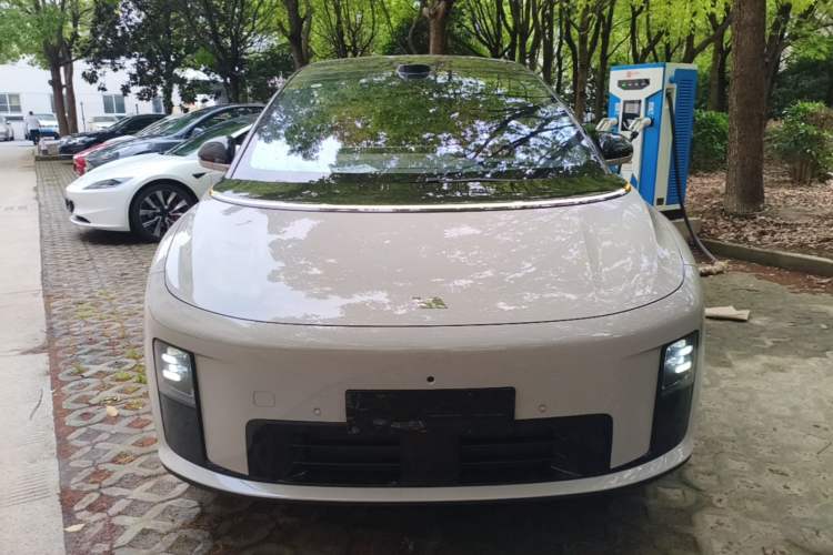 Used Li Auto i8 2025 Model Standard Version Front