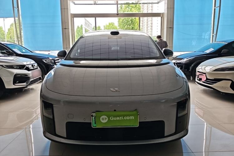 Used Li Auto i8 2025 Model Standard Version Front