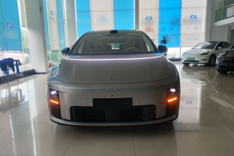 Used Li Auto i8 2025 Model Standard Version Front