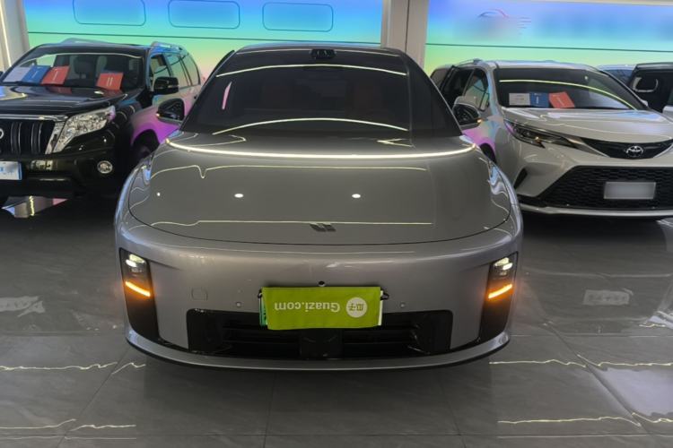 Used Li Auto i8 2025 Model Standard Version Front