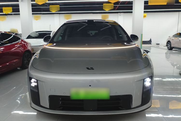 Used Li Auto i8 2025 Model Standard Version Front