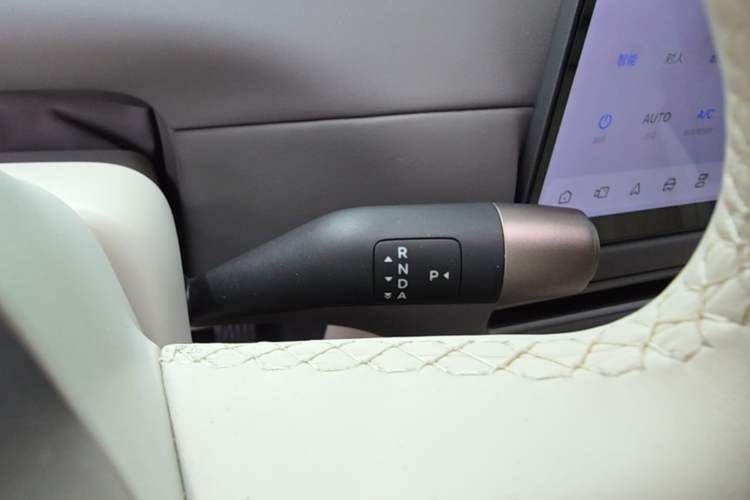 Used Li Auto i8 2025 Model Standard Version Gear Lever