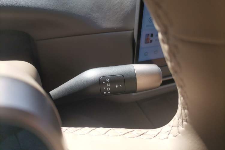 Used Li Auto i8 2025 Model Standard Version Gear Lever