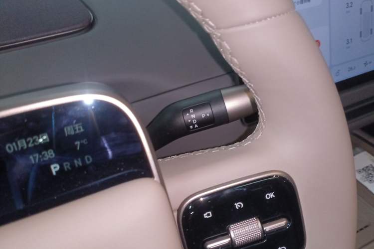 Used Li Auto i8 2025 Model Standard Version Gear Lever