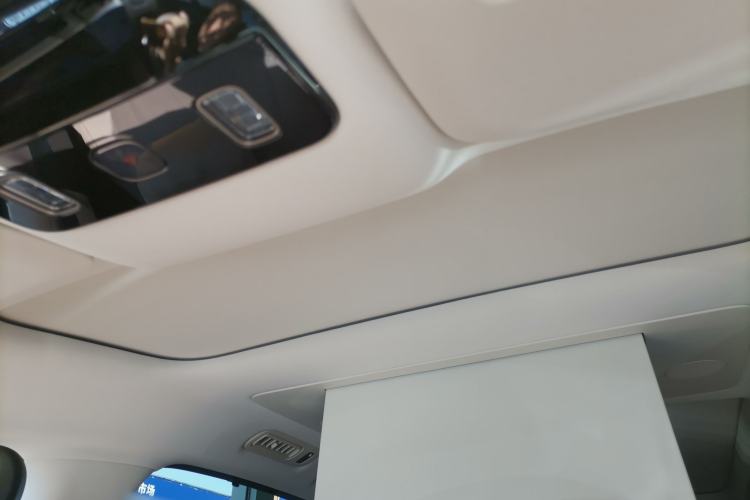 Used Li Auto i8 2025 Model Standard Version Headliner