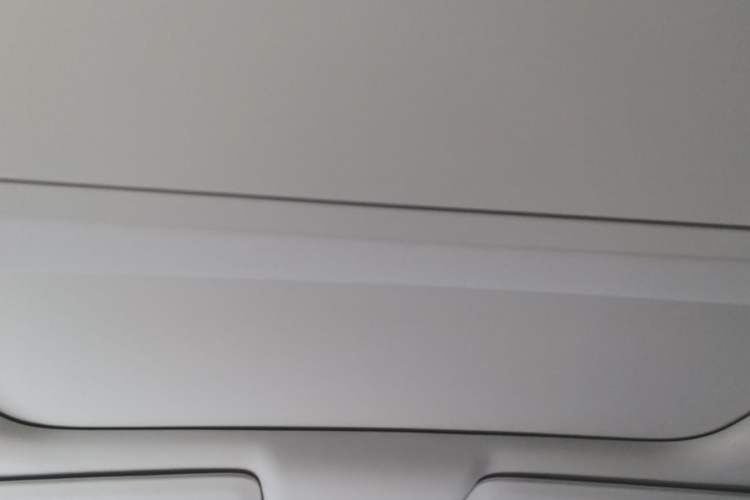 Used Li Auto i8 2025 Model Standard Version Headliner