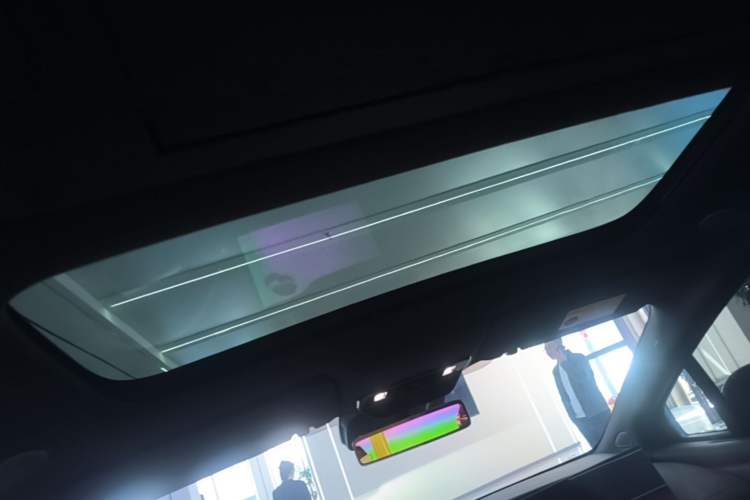 Used Li Auto i8 2025 Model Standard Version Headliner